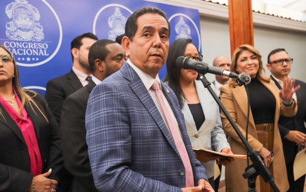 Finalizan en el Congreso audiencias públicas de aspirantes a vacantes en TJE tnews 07