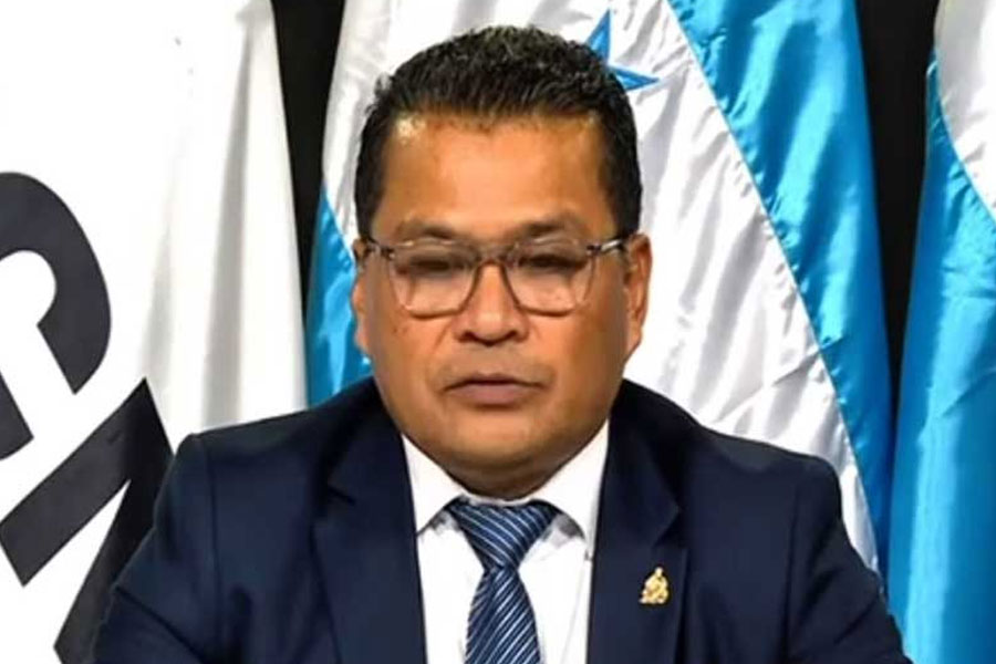 Congreso incorpora al consejero suplente Cardona para garantizar continuidad operativa del CNE vl