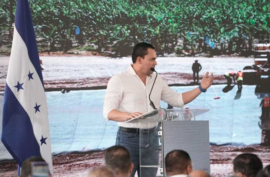 En 15 días, Congreso Nacional espera definir consensos sobre reformas al sector energético cdpp 13